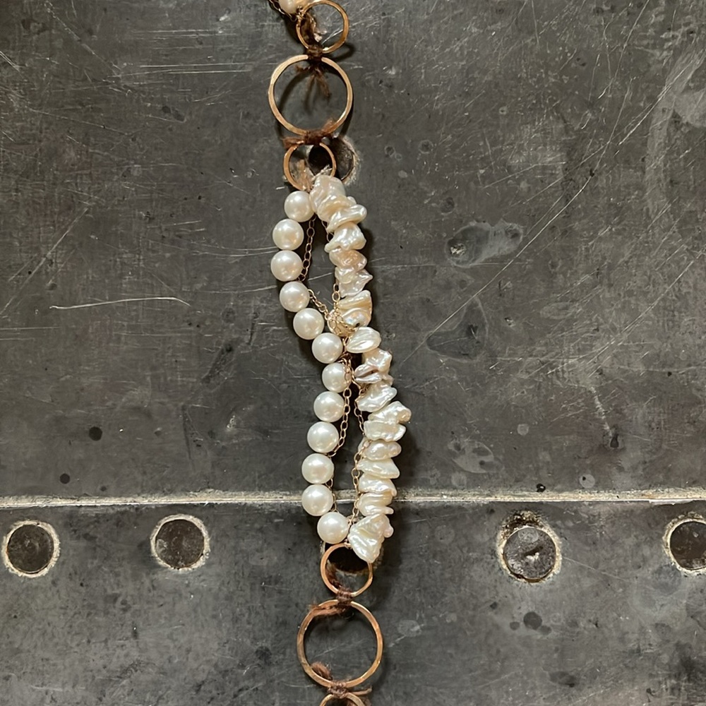 Melissa Joy Manning Pearl and gold necklace - Picture 14 of 16